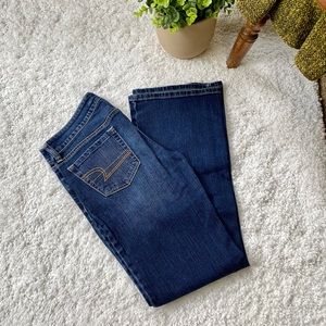 Mid Rise AEO Boyfriend Jeans